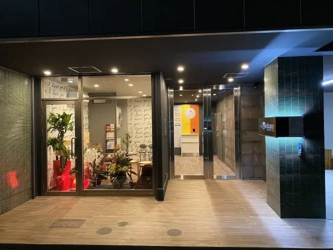 Hotel Ffosaka.Com 2