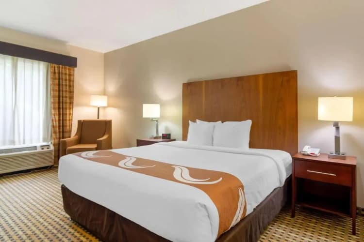 Holiday Inn Express Hotel & Suites Decatur-I-20 East (Panola Rd) 5