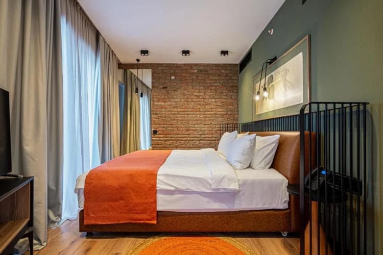 Hotel 21 3