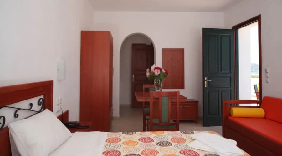 Plaka Hotel II 3