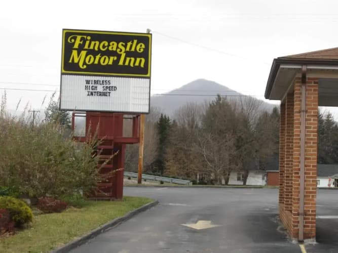Fincastle Motor Inn 2