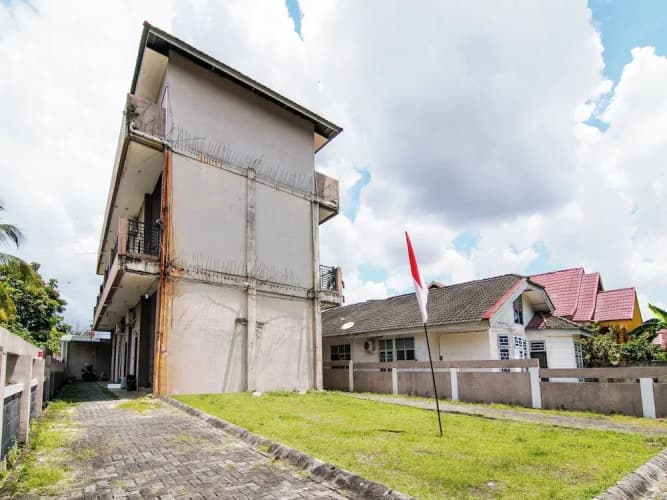 Spot On 91598 Oklahoma Homestay Syariah main