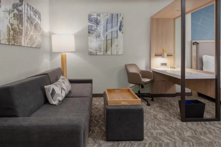 Springhill Suites By Marriott Durham City View 4