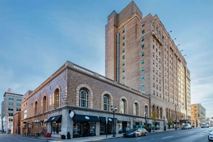 The Americus Hotel, Trademark Collection By Wyndham 2