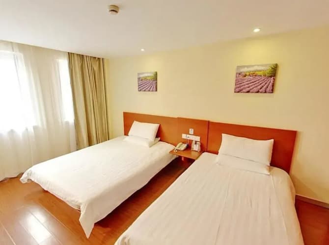 Hanting Express (Weifang East Dongfeng Street) 4