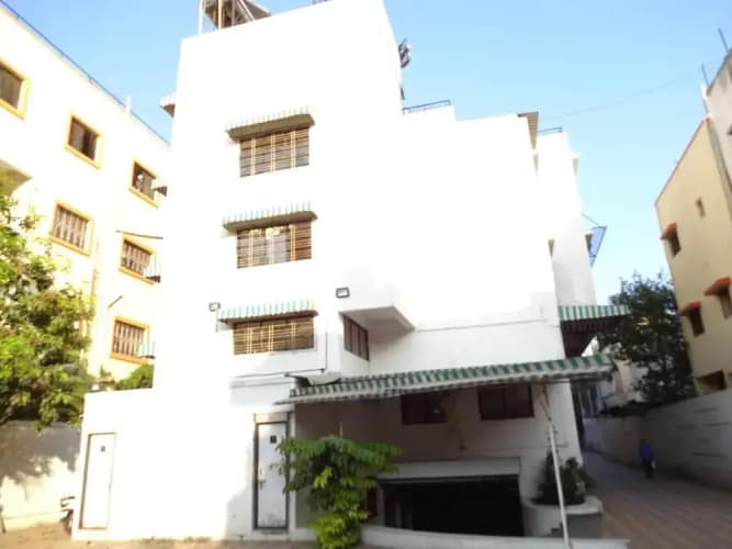 Suresh Inn 2