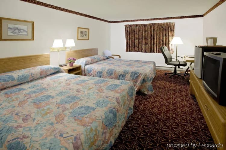 Waconia Inn And Suites 5