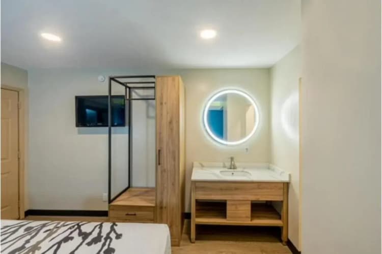 Exclusivo Inn by OYO Grand Prairie, TX 3
