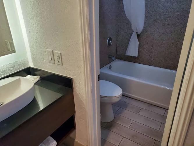 Studio 6 National City, CA - Naval Base San Diego 5
