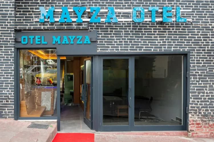 Mayza Otel main