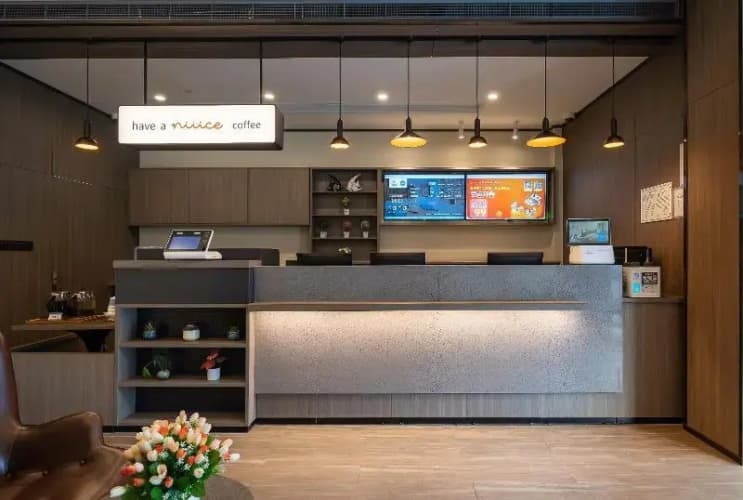 Hanting Hotel Shanghai Lujiazui Minsheng Road Met 2