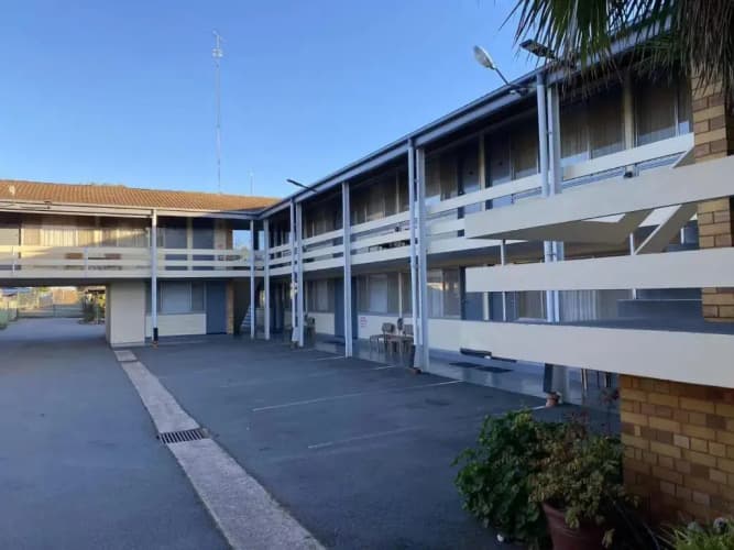 Gateway Motor Inn main