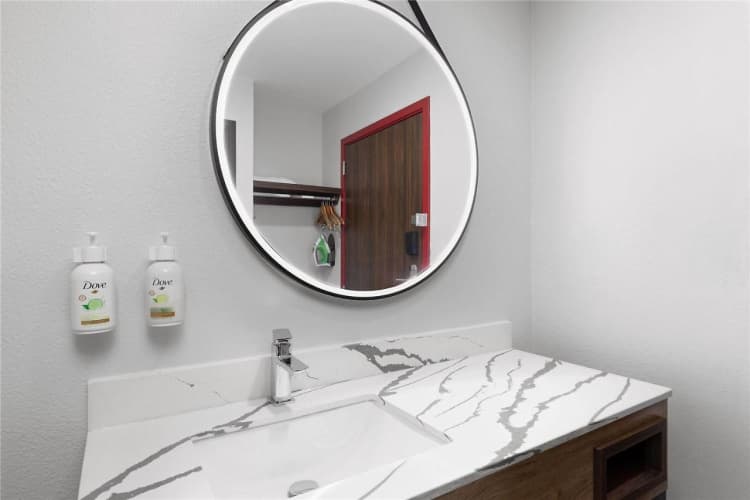 Hawthorn Extended Stay by Wyndham Springdale 2