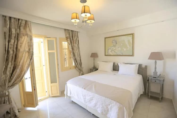 The White Suites 2
