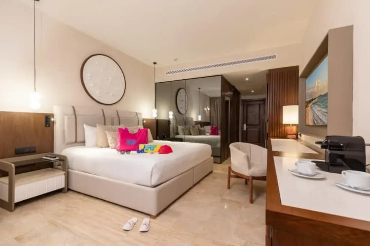 Family Selection At Grand Palladium Kantenah Resort & Spa 3