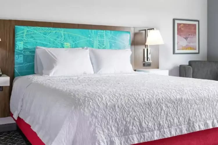 Hampton Inn & Suites by Hilton Irving DFW Airport North 3