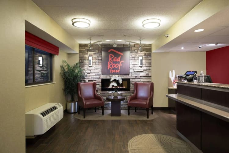 Red Roof Inn Cincinnati Northeast - Blue Ash 2