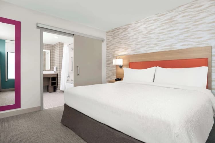 Home2 Suites by Hilton Owatonna 4