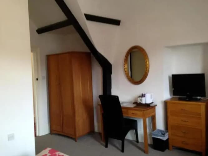 Antrobus Hotel 4