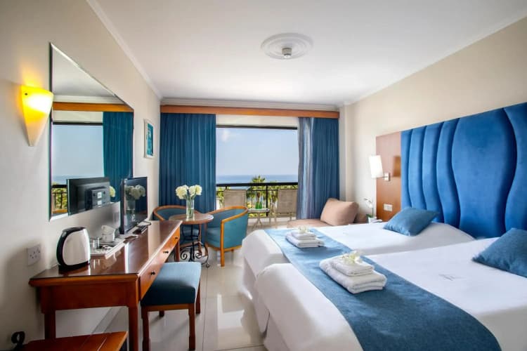 Tsokkos Anastasia Beach Hotel 2