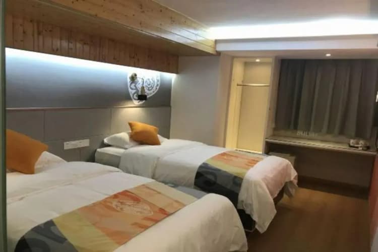 Shell Shanghai Minhang District Wenjing Road Metro Station Hotels 2