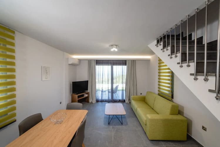 Terra Olivia Luxury Villas And Suites 3