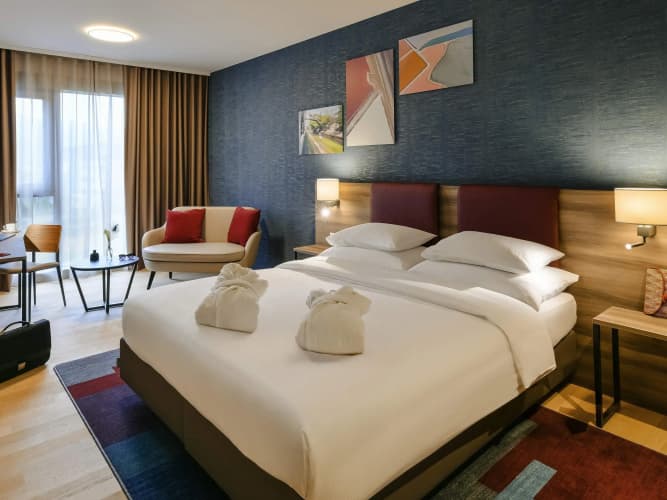 Mercure Geneva Airport 4