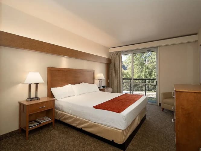 Kellogg West Conference Center & Hotel 4