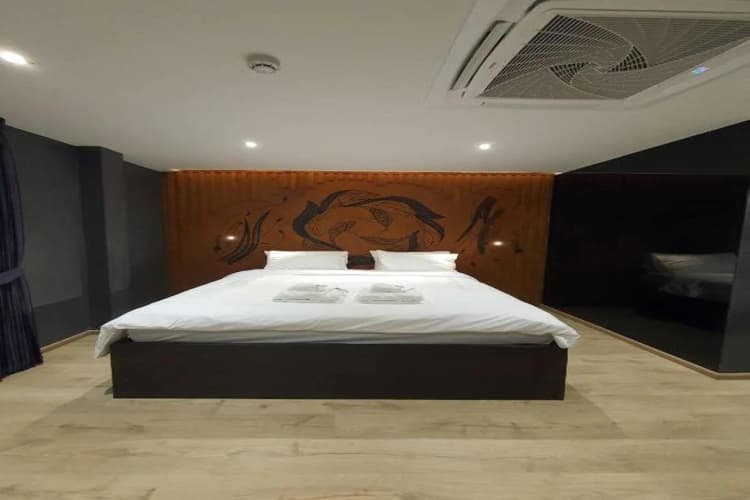 The Nhorm Hotel 5