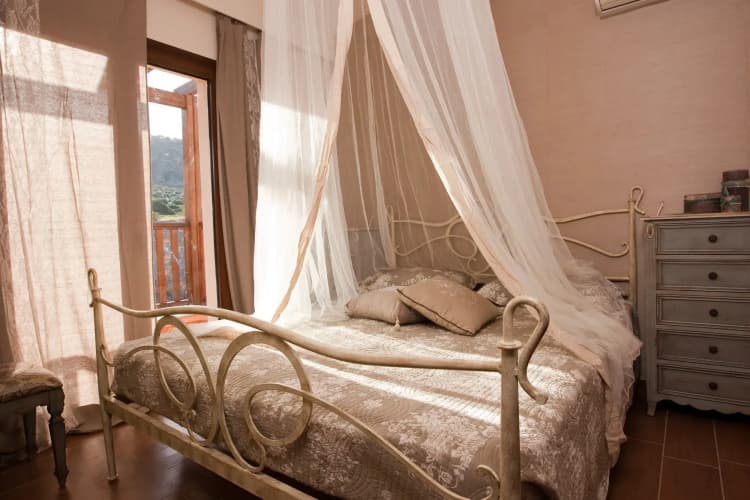 Vasia Villas main