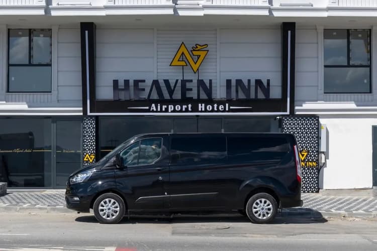 Heaven Inn Airport Hotel main