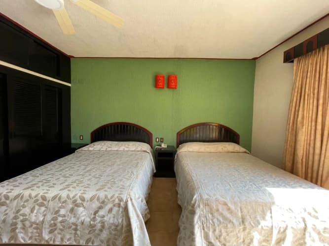Suites Los Arcos (Adults Only) 2