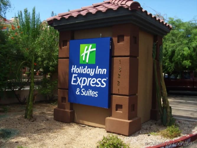 Holiday Inn Express And Suites Phoenix Chandler Ah 2