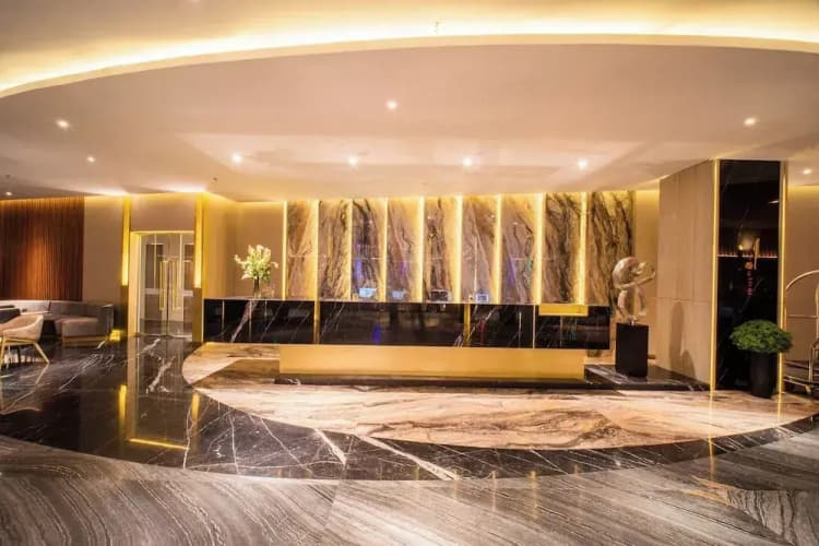The All - Suite Pentacity Hotel Balikpapan 3