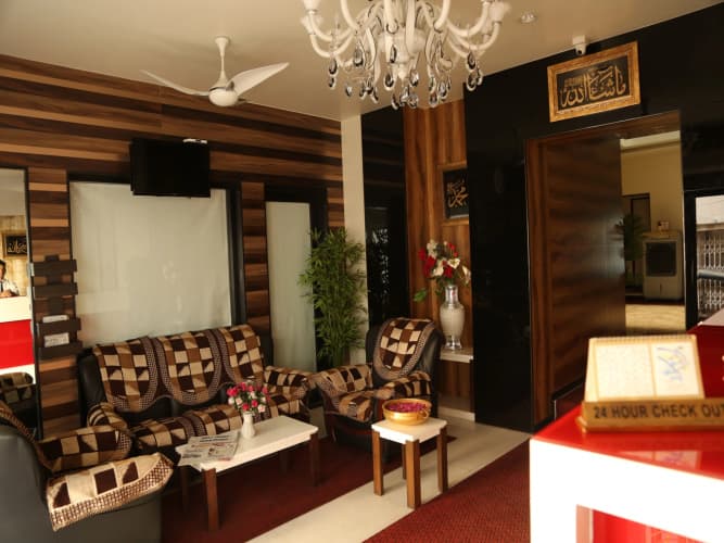 Hotel Madni Royale 3