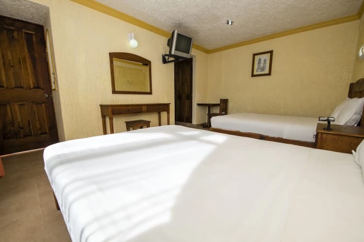Oyo Hotel La Glorieta Huichapan 5
