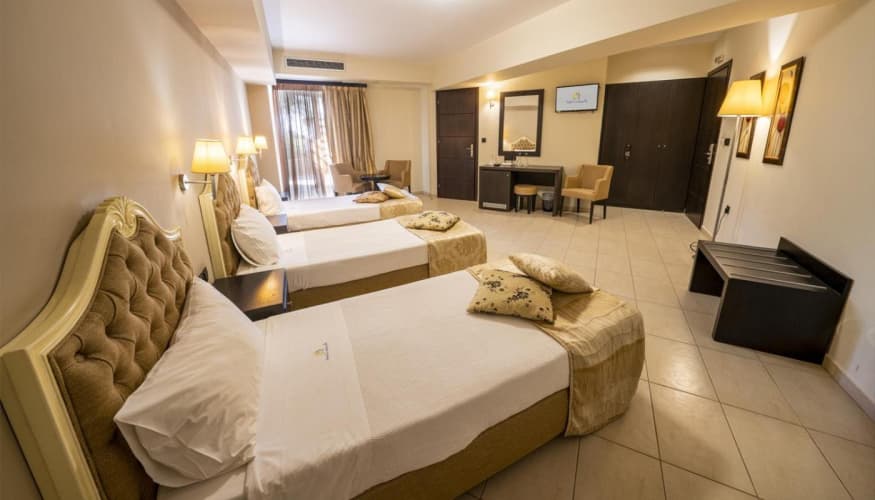 Amalias Hotel 3