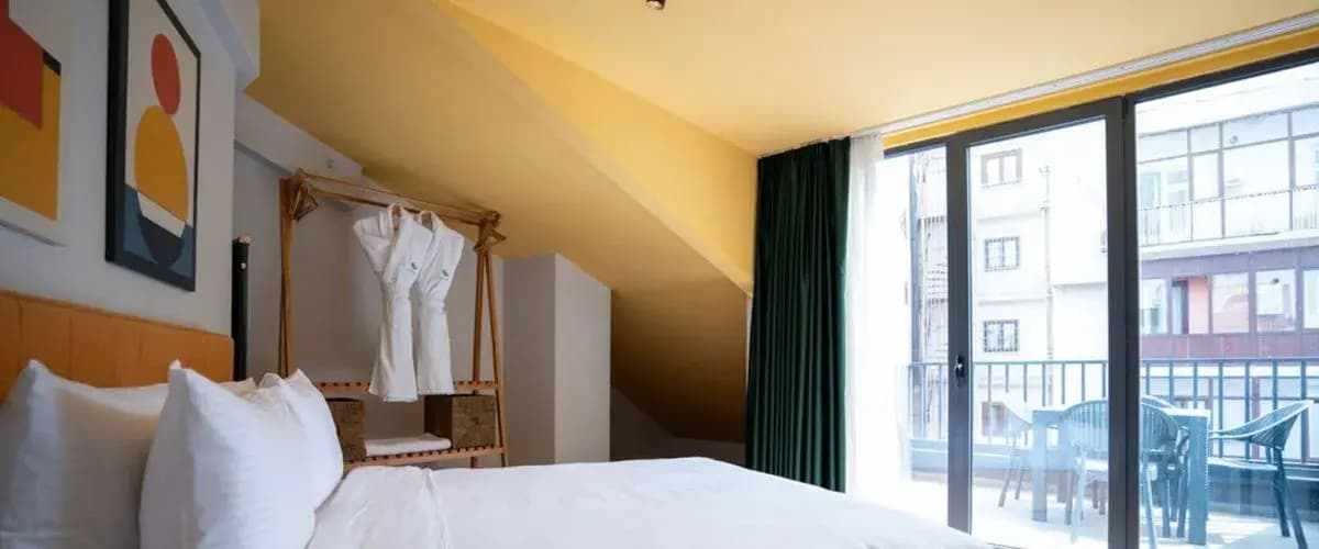 Bird Nest Suites 3