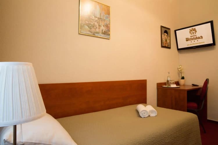 W22 Hotel 5