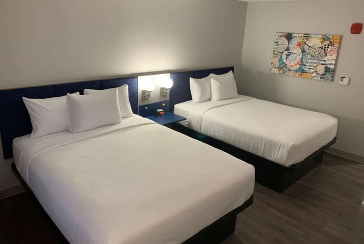 Microtel Inn & Suites By Wyndham Rehoboth Beach 3