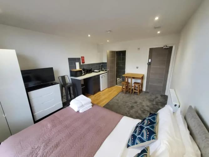 The Ashcroft Studio Apartments 3