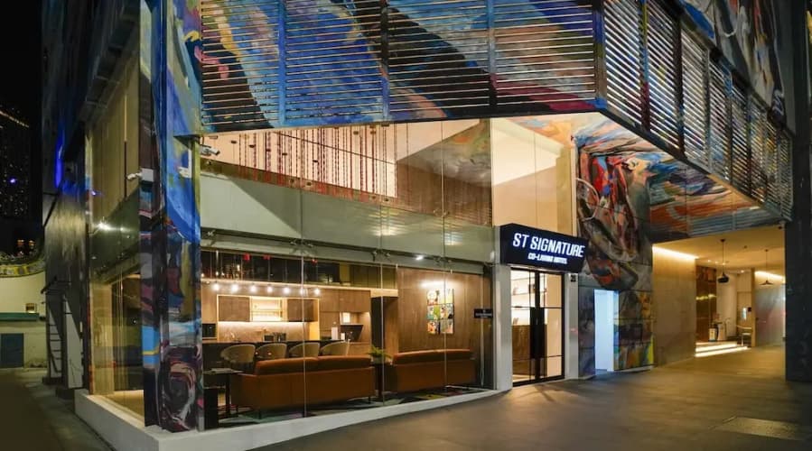 St Signature Bugis Middle main