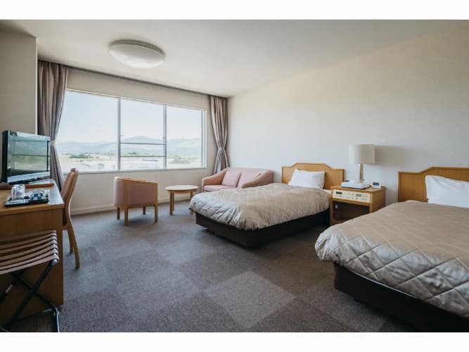 Aso Kumamoto Airport Hotel Eminence 3