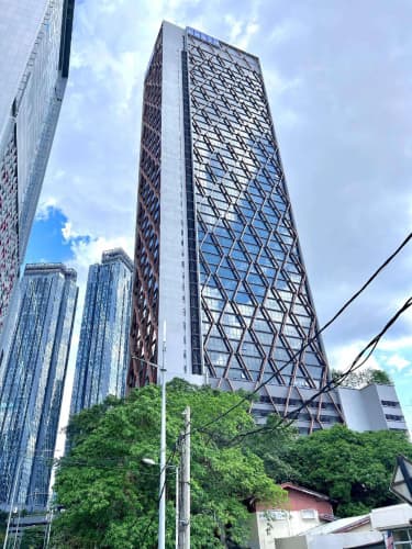 Scarletz Klcc Apartments By Soulasia main