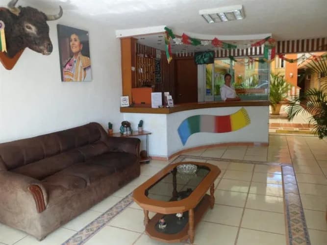 Oyo Hotel Mexico 2