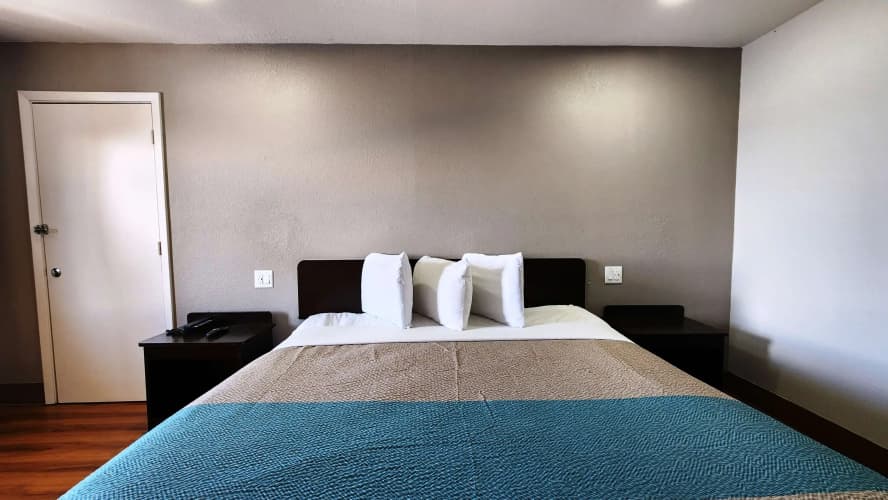 Motel 6 Houston - Nasa 2