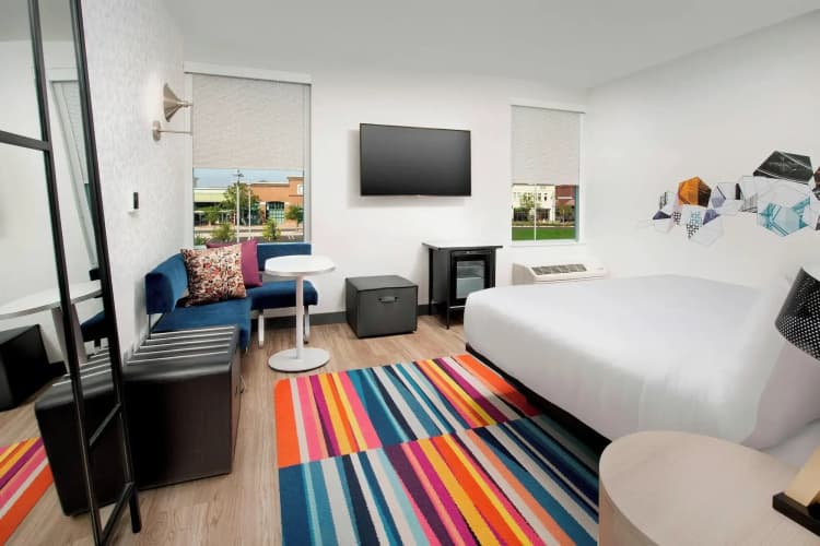 Aloft Orlando Lake Nona 4