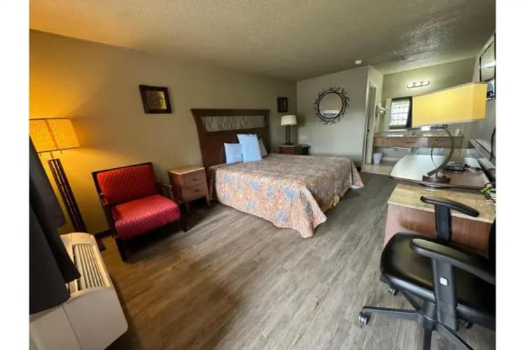 Southern Inn By OYO Walterboro I-95 5