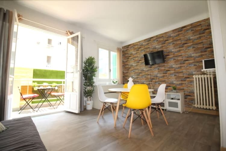 Nice Booking - Myranice - Jardin - Calme main