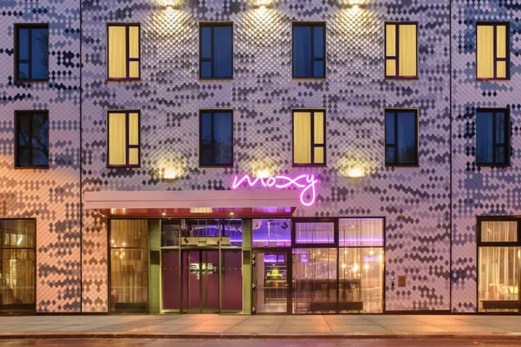 Moxy Dresden Neustadt 2